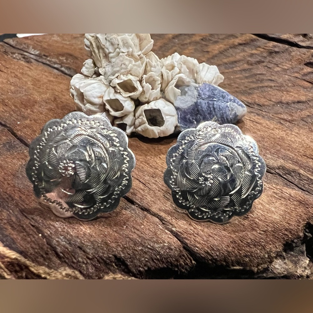 BURKHARDT Birks Screw-back Earrings  Sterling Silver 925 Vintage Etched Floral